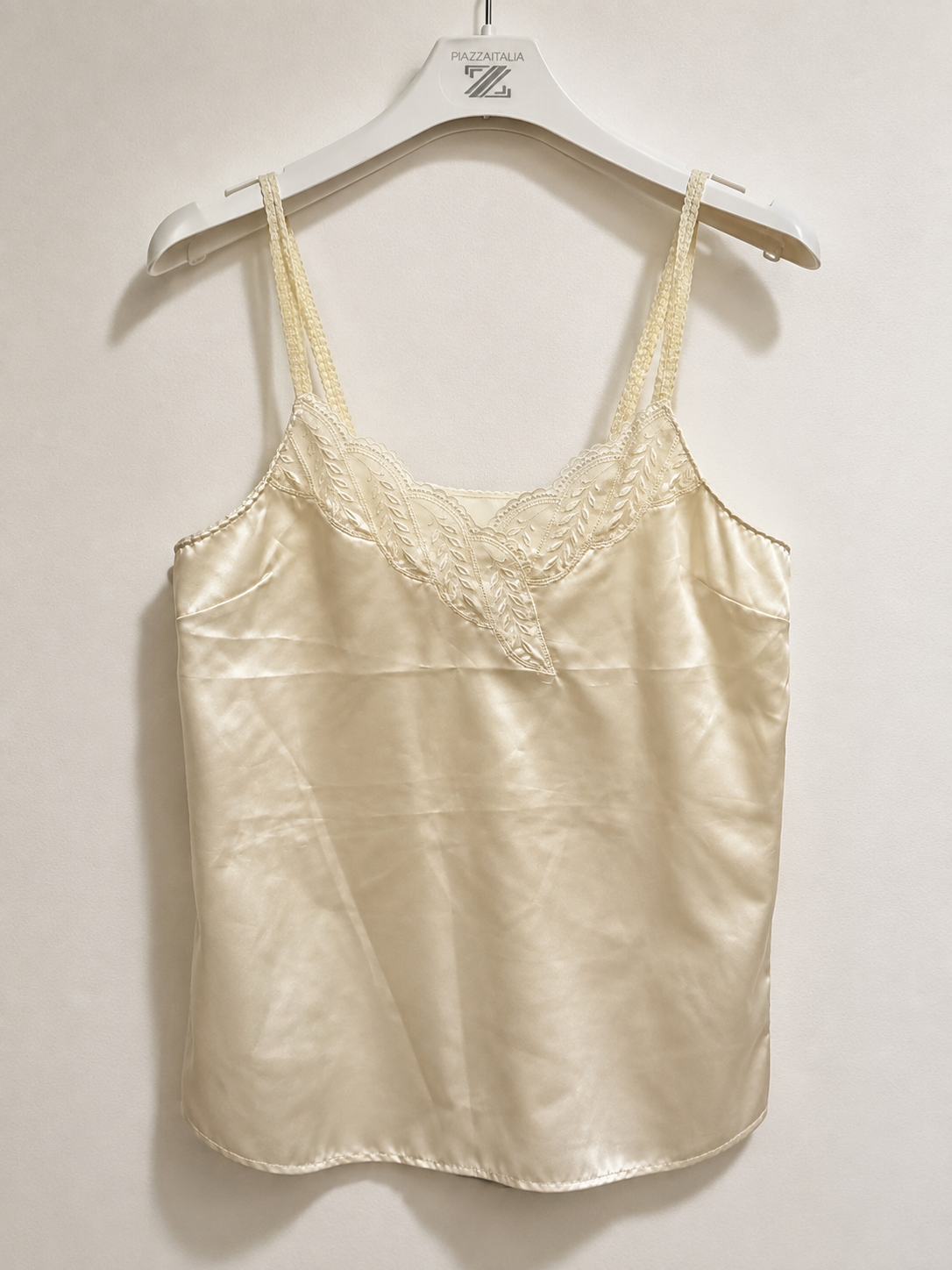 Completo pigiama da notte in raso color crema