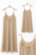 Vestito lungo beige effetto lino con spalline e fiocco