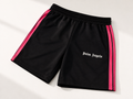 Palm Angels Shorts Neri con Bande Rosa – Unisex